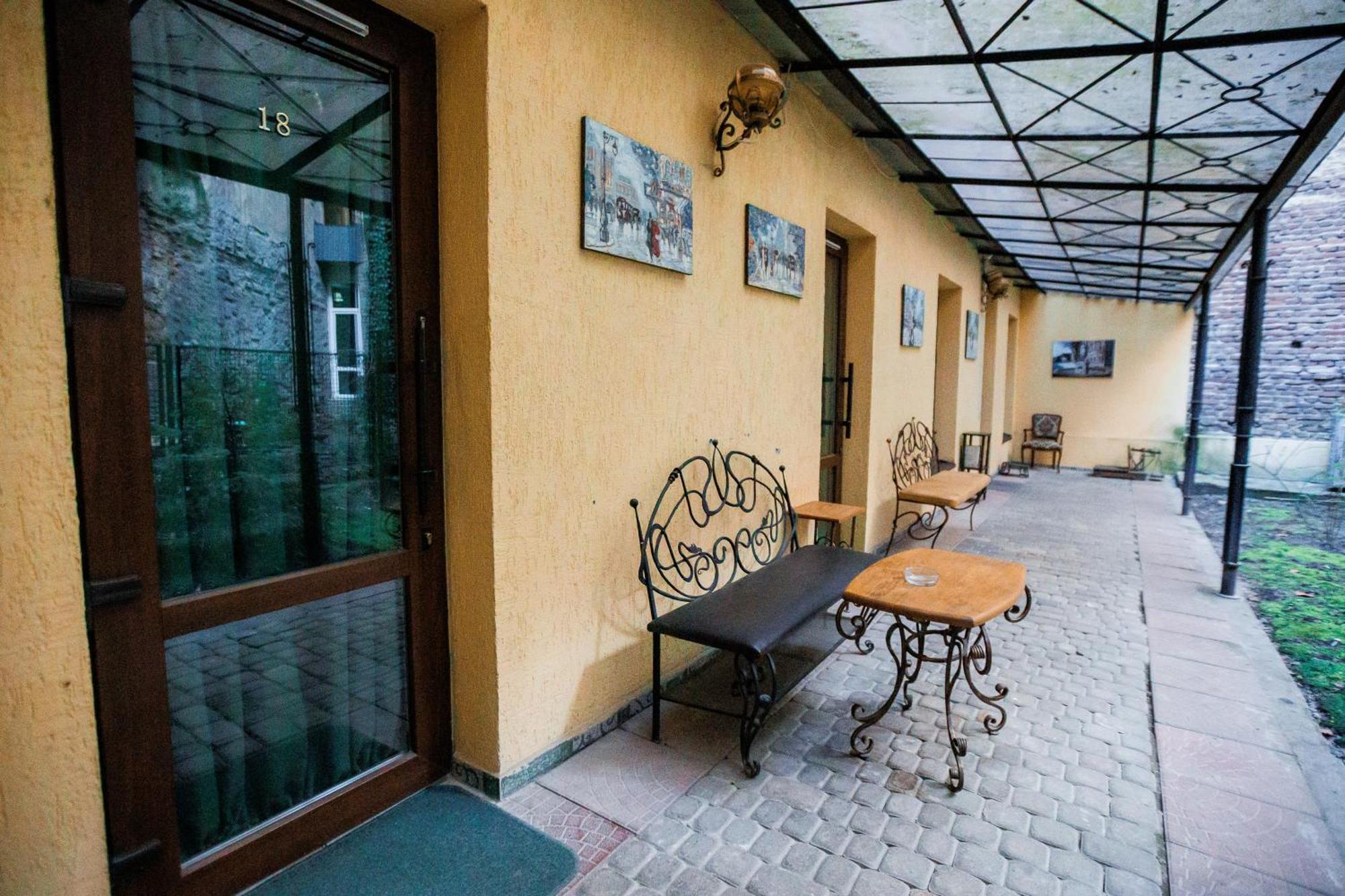 Hotel Staryi Krakiv Leópolis Exterior foto