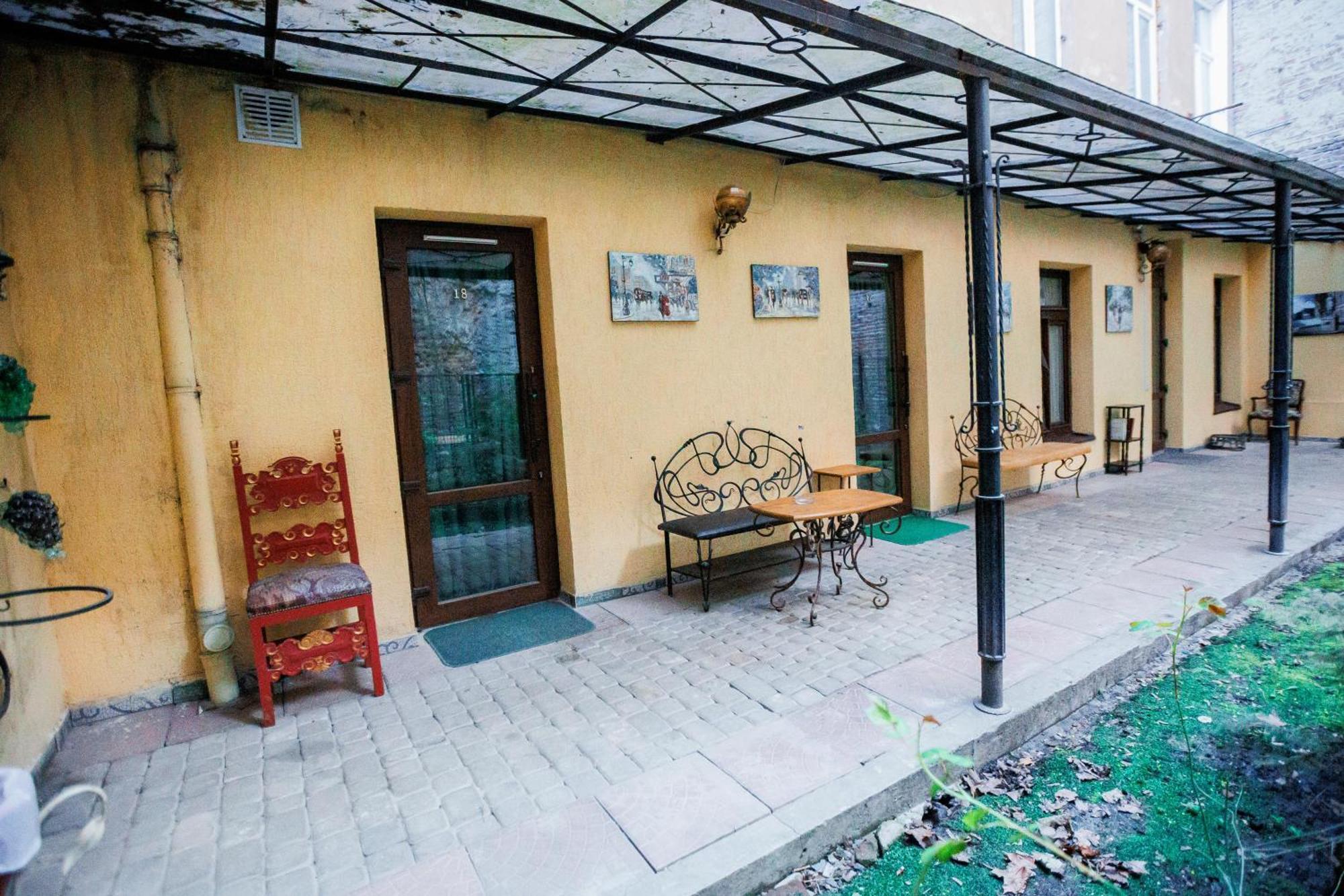 Hotel Staryi Krakiv Leópolis Exterior foto